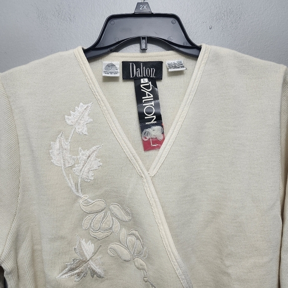 Dalton women's vintage sweater 100% virgin wool beige cream size large n… - Picture 2 of 10